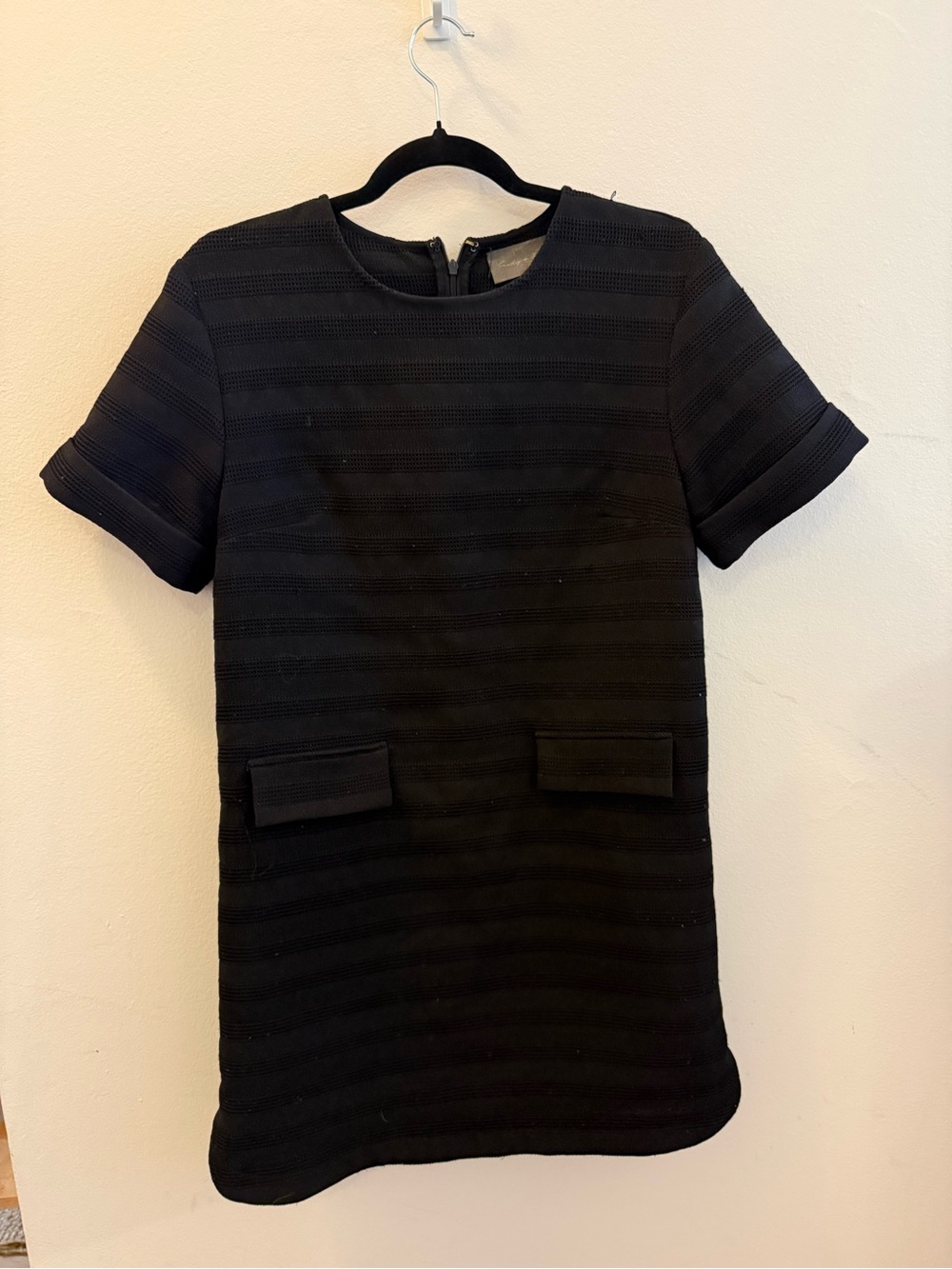Sunday in Brooklyn Black Textured Short-Sleeve Shift Dress